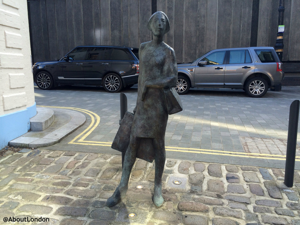 Bourdon Place Statues, Mayfair W1