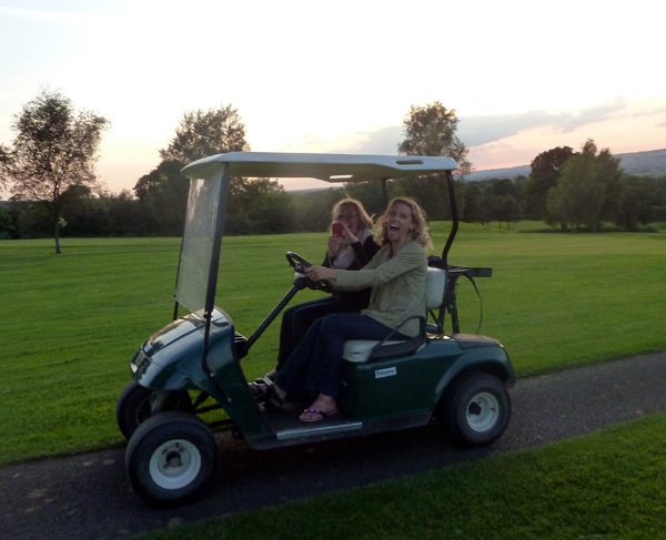 It was the first time I’d driven a golf buggy. Yes, I had fun!