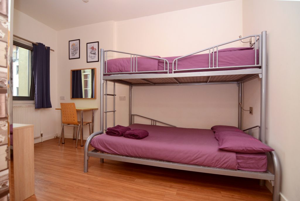 Safestay Edinburgh - triple room