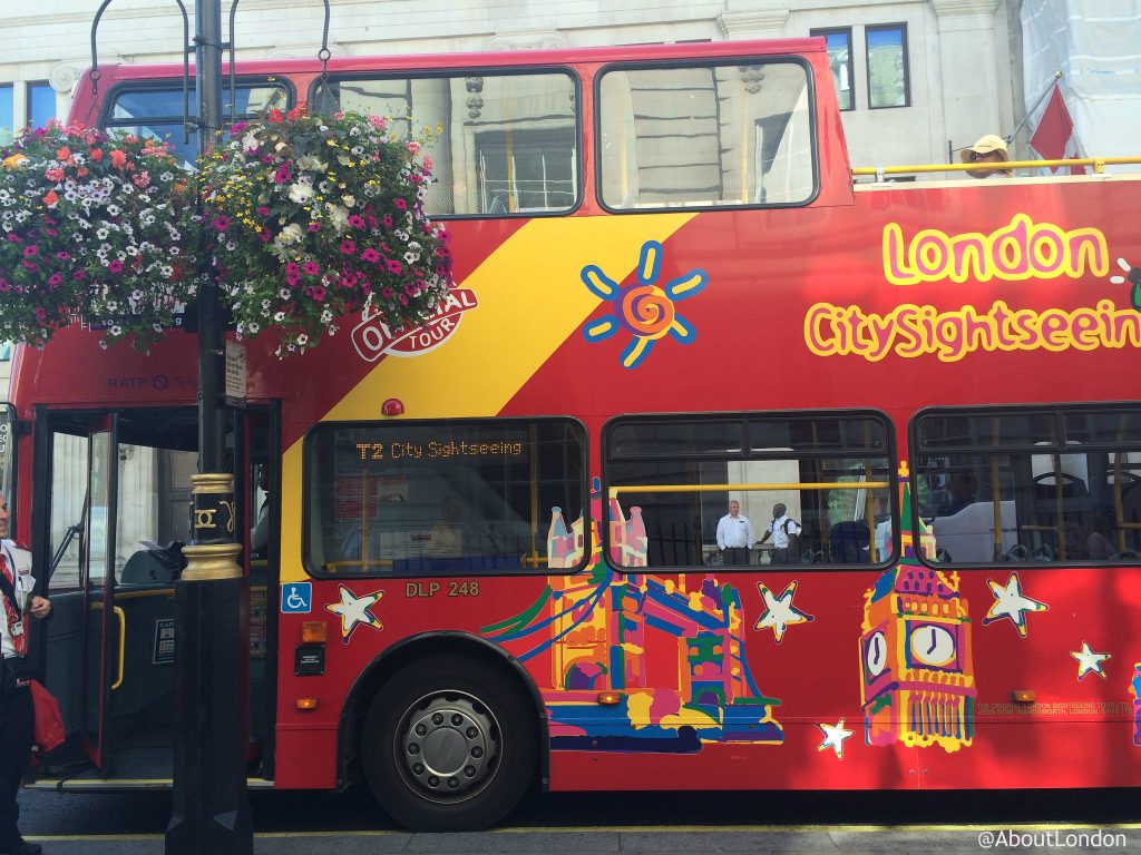 London Original Sightseeing Tour bus