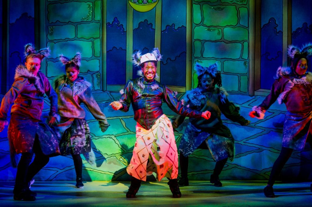 Darren as Hart as Ikoboo in Hackney Empire's Sleeping Beauty.