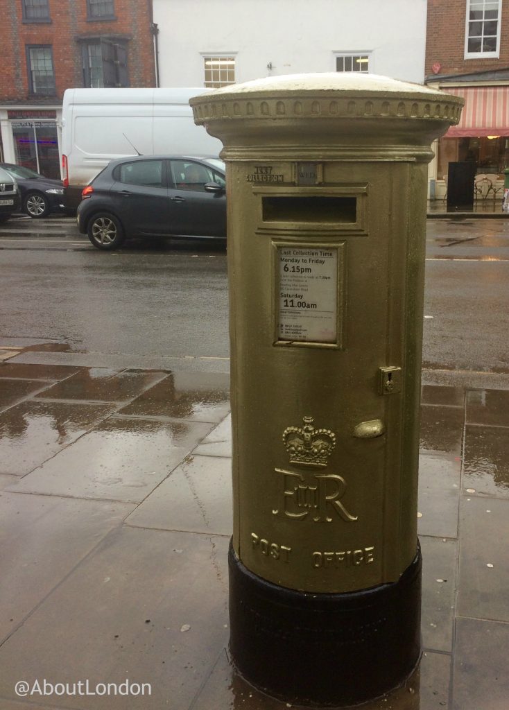 Henley-on-Thames gold postbox