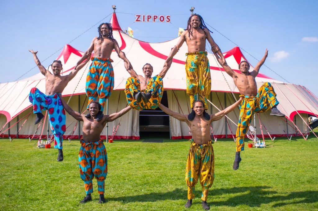 Zippos Circus - Timbuktu Tumblers