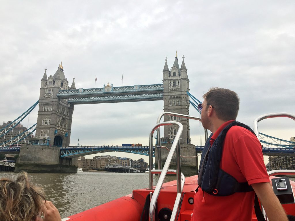 Thames Rockets Captain Kidd's Canary Wharf Voyage