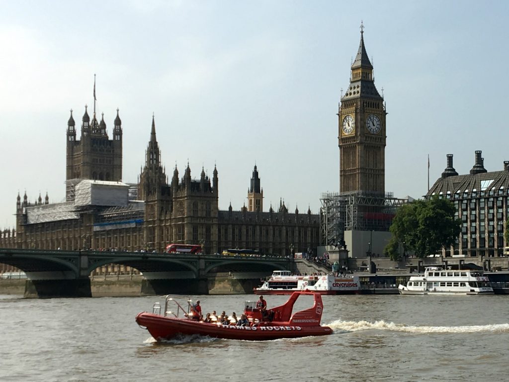 Thames Rockets Captain Kidd's Canary Wharf Voyage